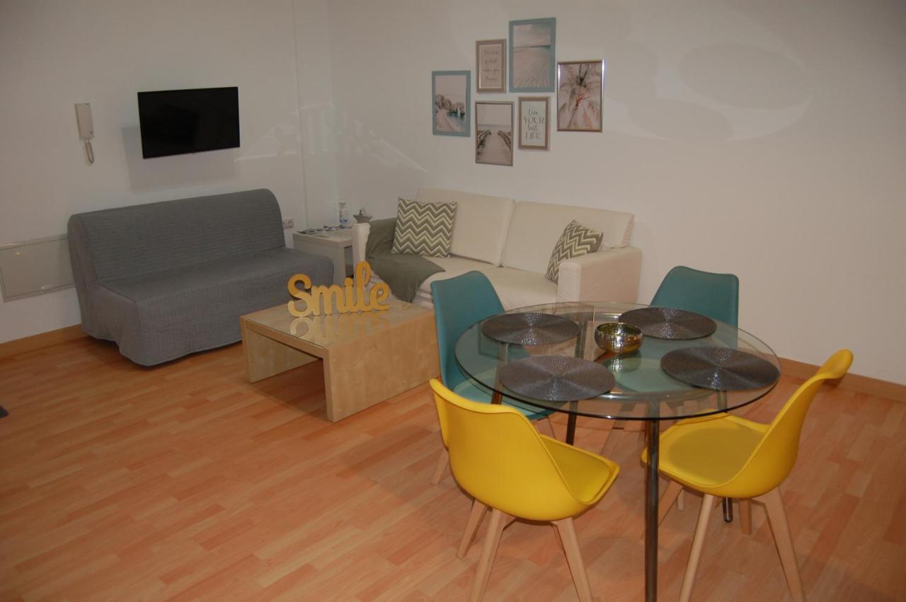 شقة Amplio Estudio En Centro Y Playa Victoria 13 مالقة المظهر الخارجي الصورة